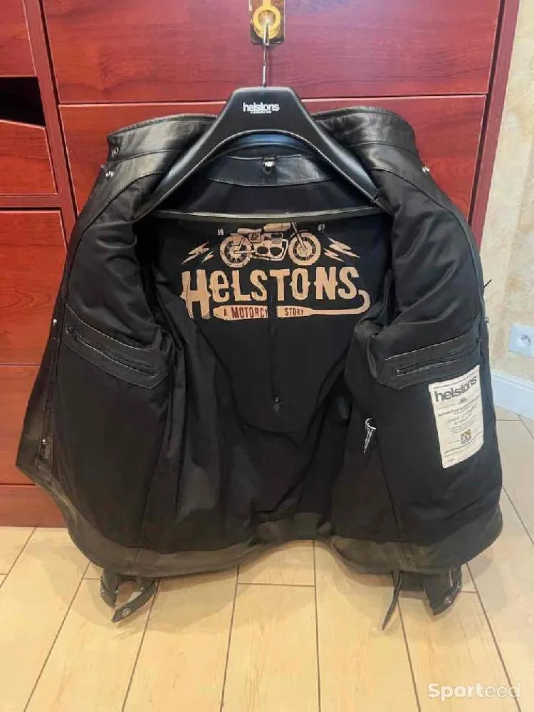 Blouson moto homme HELSTONS neuf Ajouté le : 21/08/2023