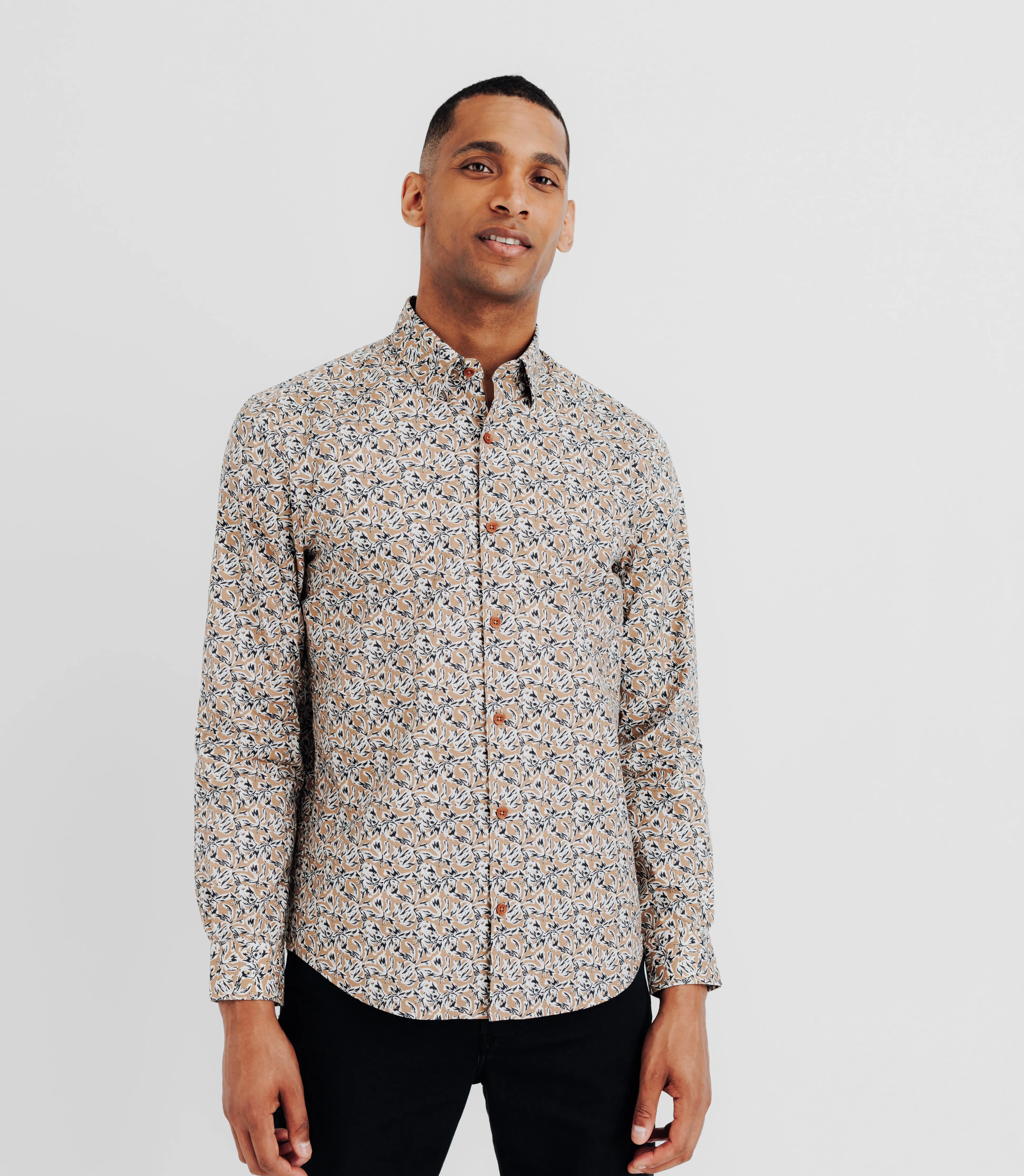 Chemise avec imprimé floral camel