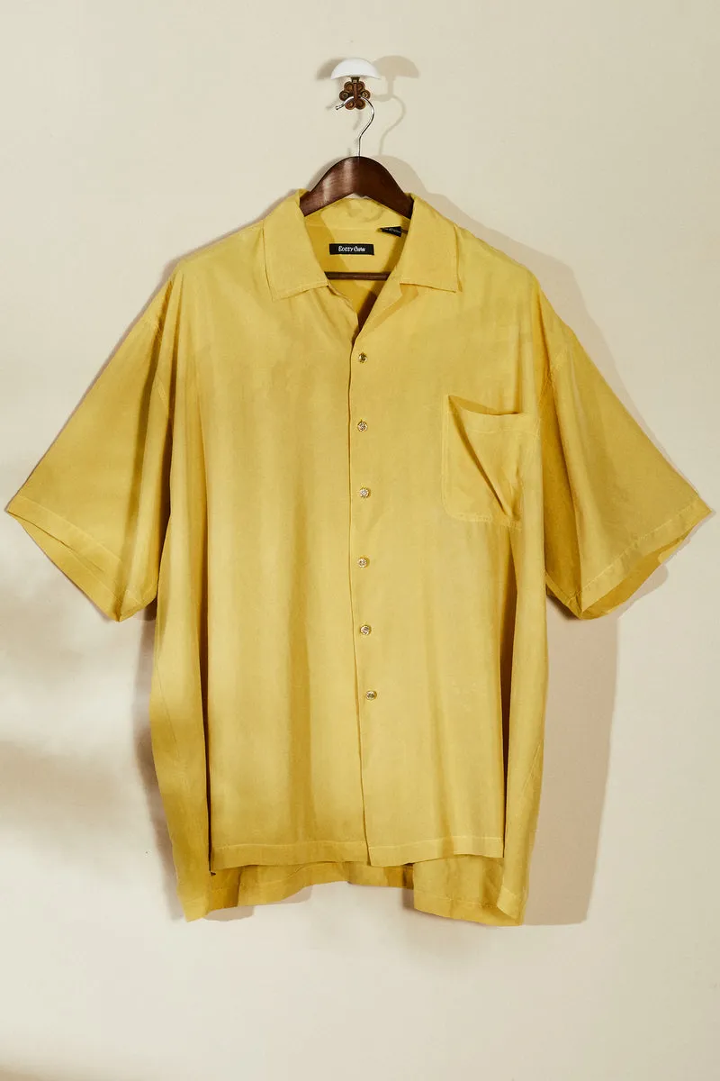 Chemise en soie jaune