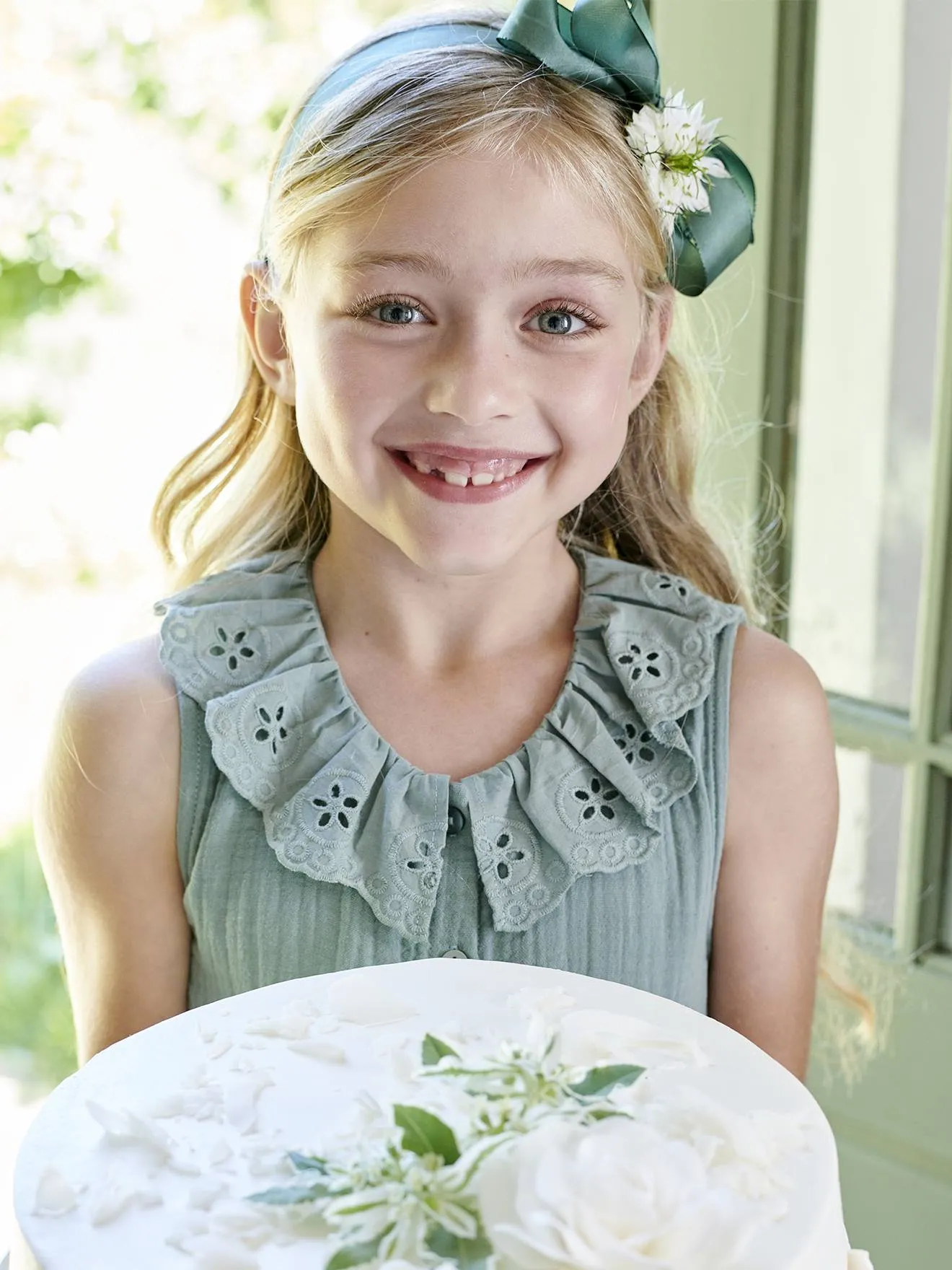 Combinaison longue cérémonie en gaze de coton fille col en broderie anglaise vert sauge - Vertbaudet