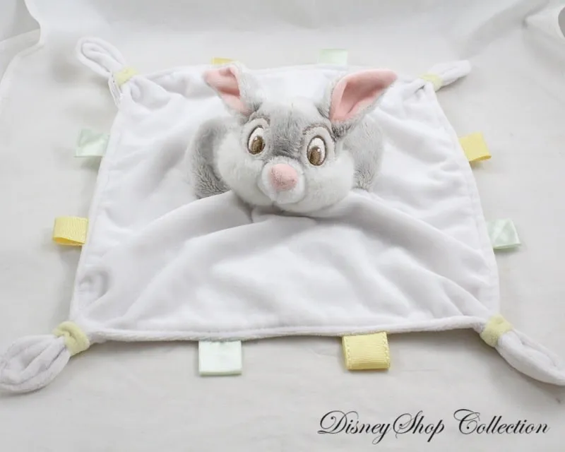 Doudou plat lapin Pan Pan DISNEY STORE blanc marionnette Panpan