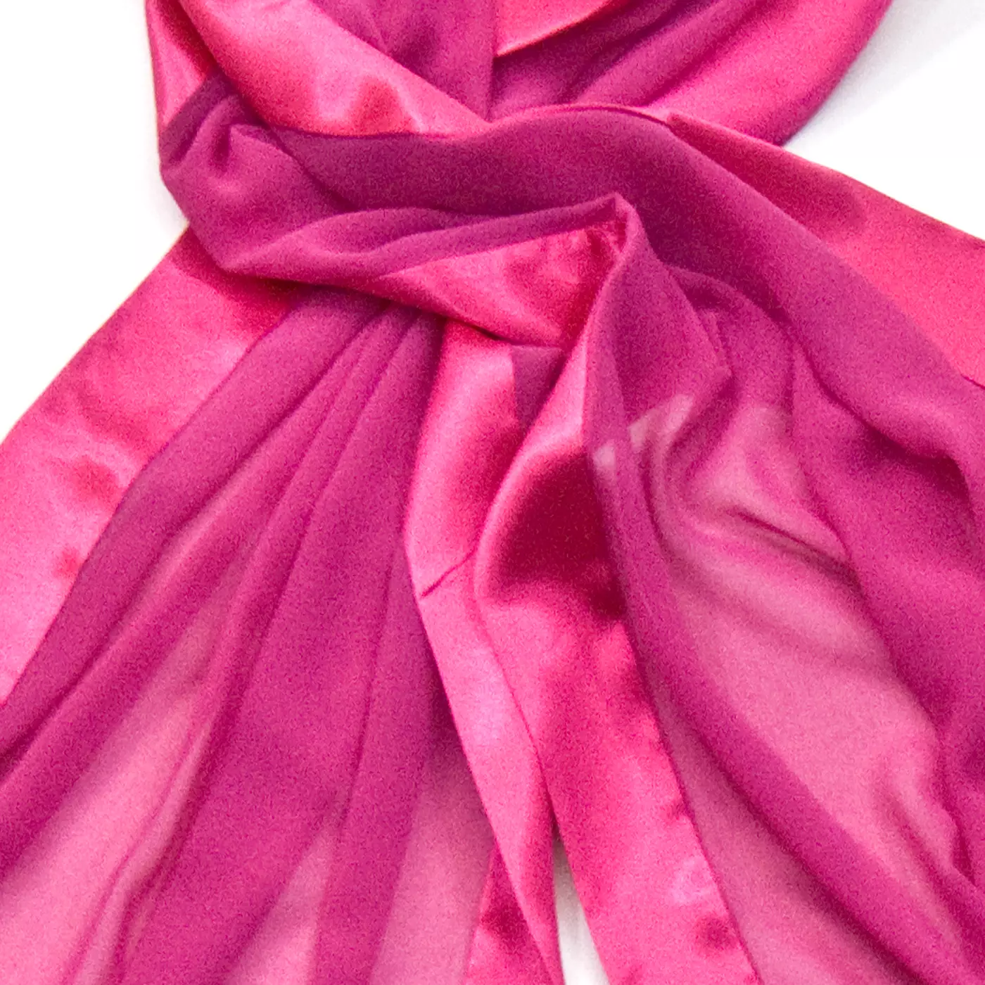 Etole rose magneta et fushia soie satin