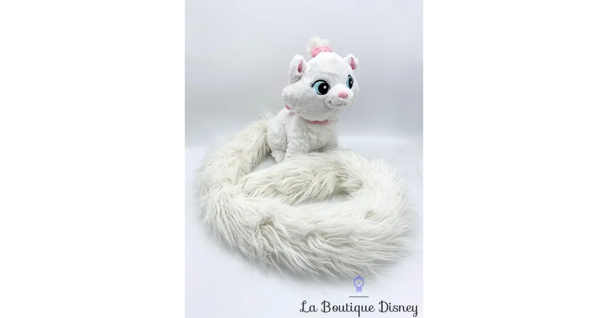 Peluche Marie Les Aristochats Disney Parks 2016 Disneyland Paris chat blanc long tail longue queue