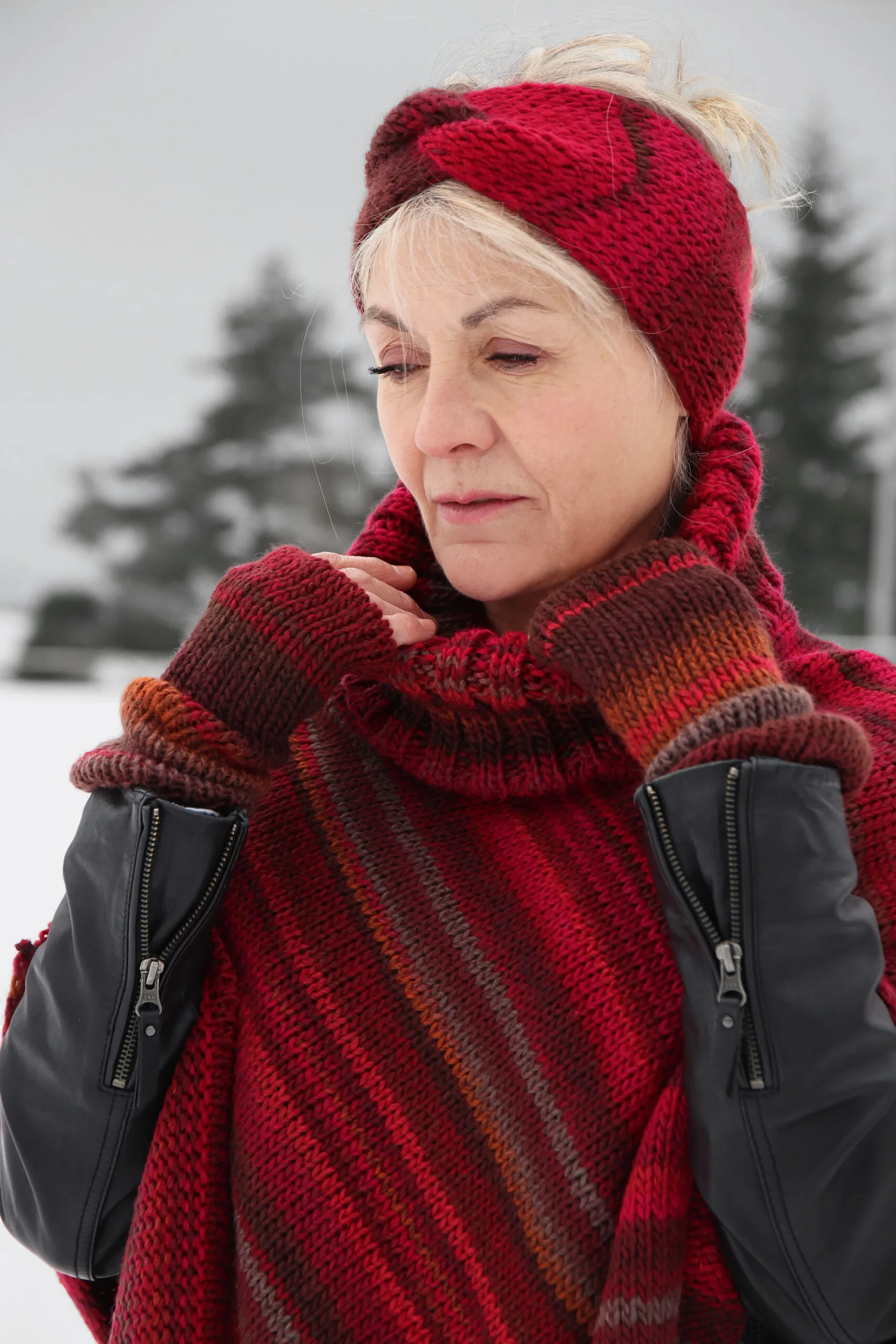 Poncho Rafael bordeaux-marron en maille - Maison Bonnefoy - Marques de France