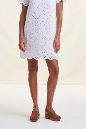 Robe courte blanche en broderie anglaise -  S/36