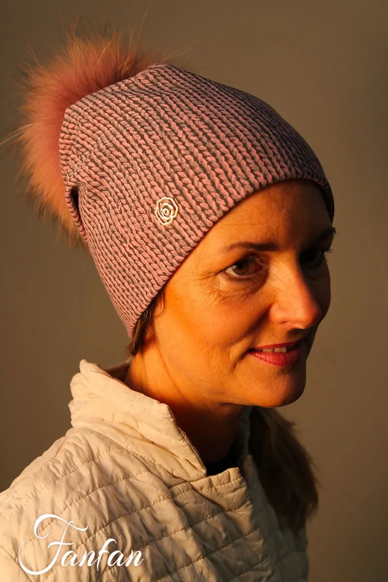 Willi Bonnet Alana rose impression maille avec pompon fourrure